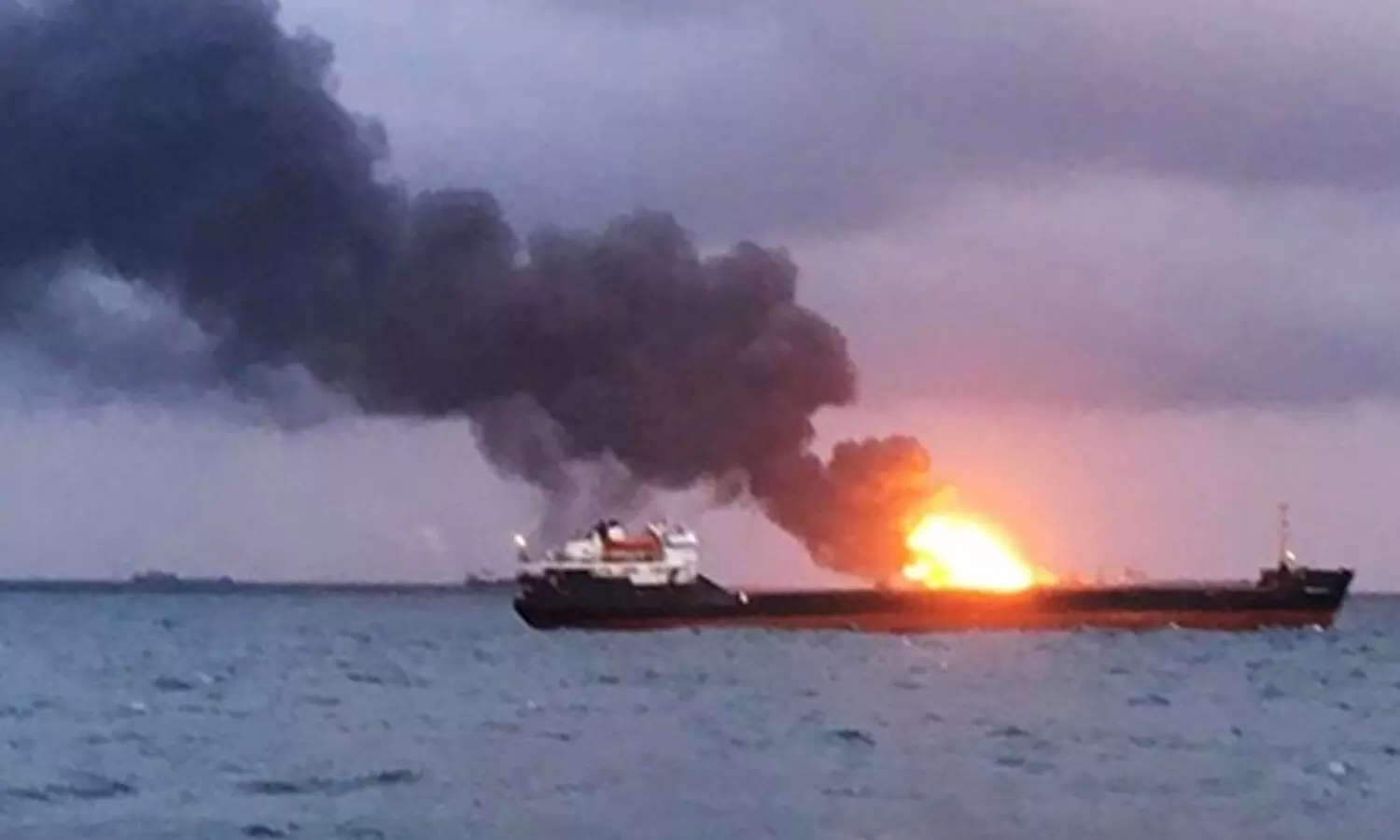 Vessel catches fire in Hormuz off Omans coast: UKMTO Vessel catches fire in Hormuz off Omans coast: UKMTO