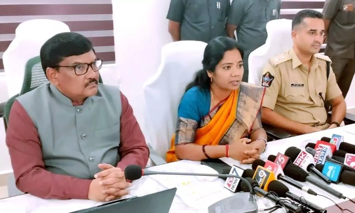 Markapur, Giddalur municipalities to go for polls tomorrow Markapur, Giddalur municipalities to go for polls tomorrow