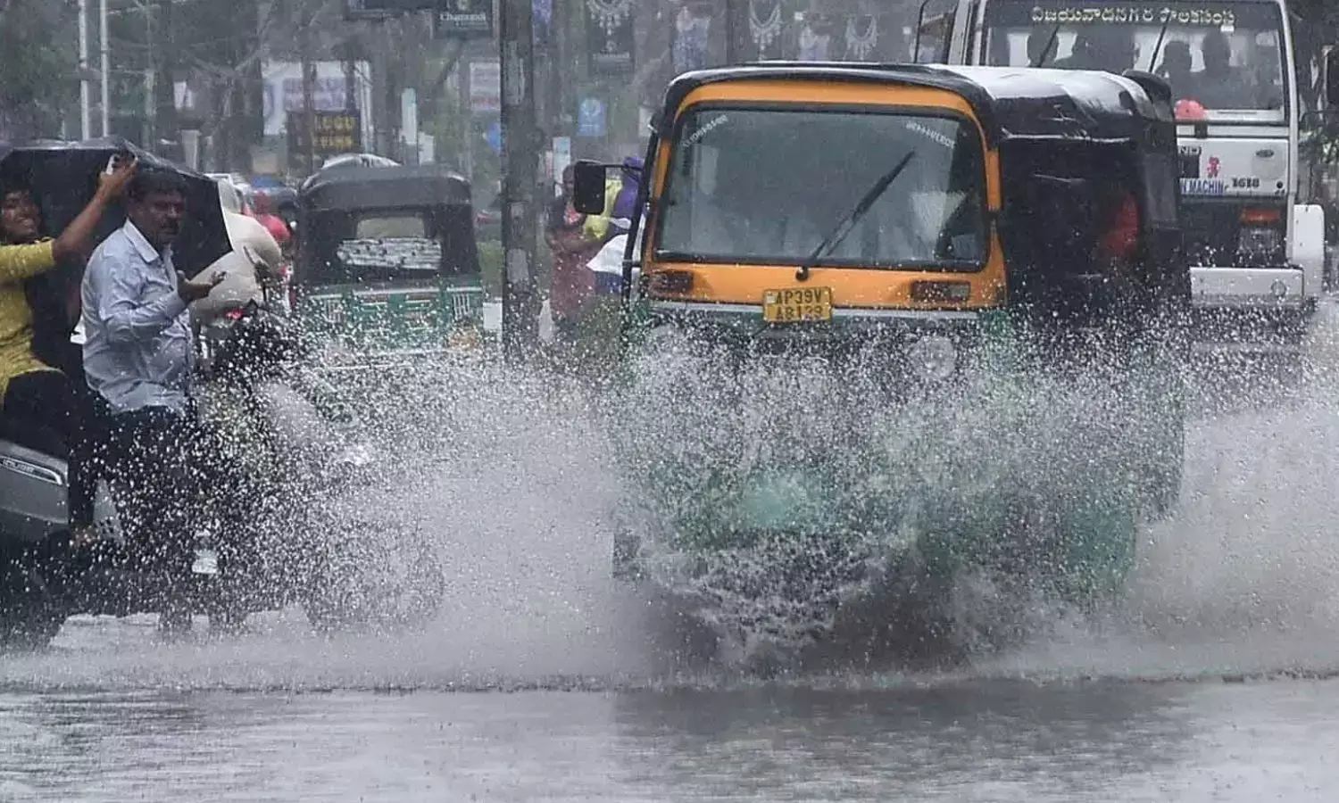 Rains likely to hit AP and Telangana amid depression Rains likely to hit AP and Telangana amid depression