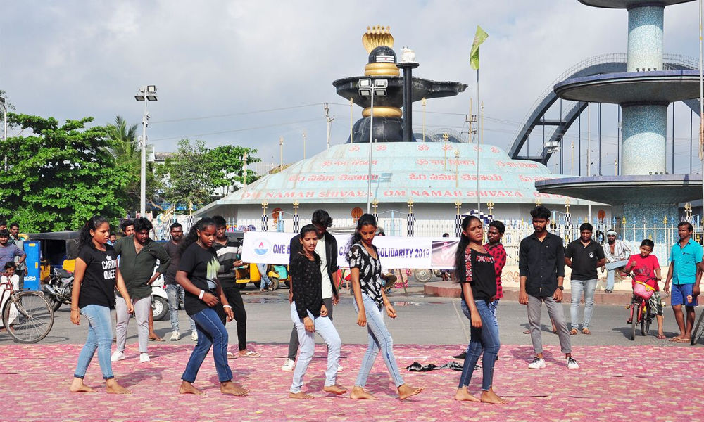 Cultural events impress audience in Rajamahendravaram