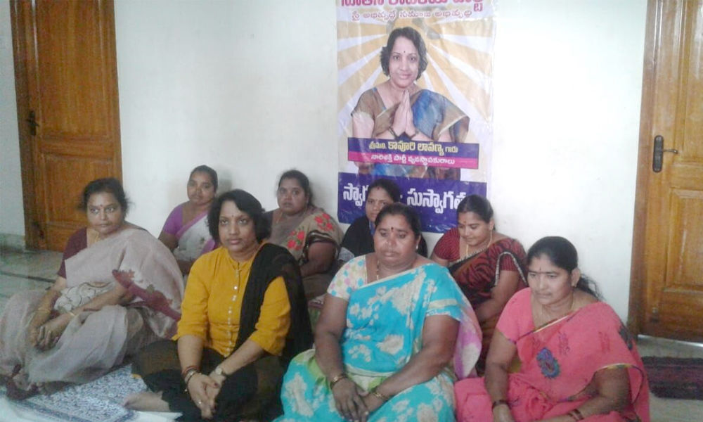 Nari Shakti leader begins hunger strike in Vijayawada