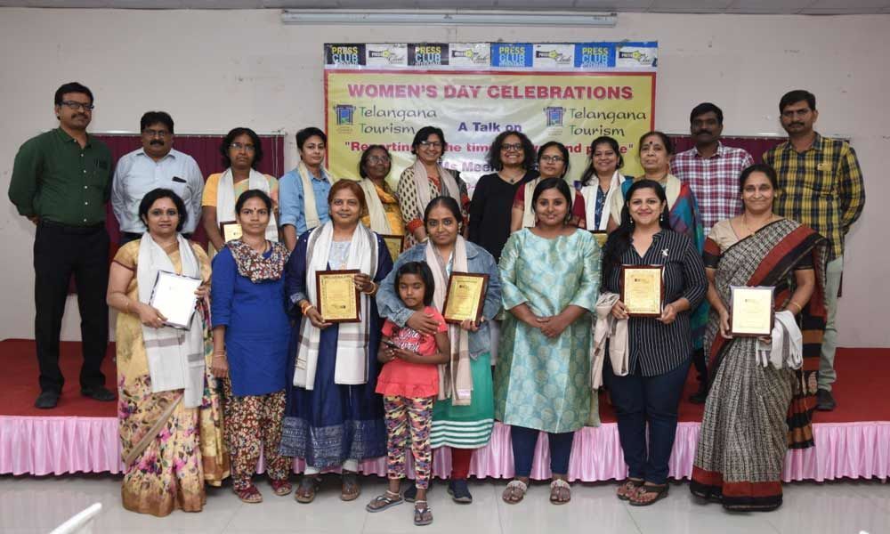 Senior women scribes felicitated