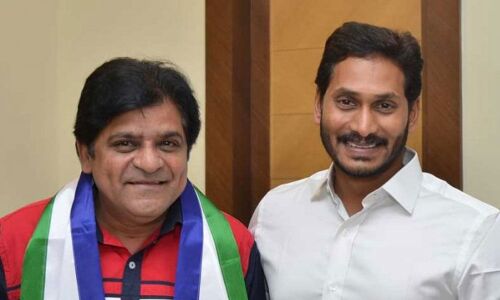 Tollywood comedian Ali joins YSRCP