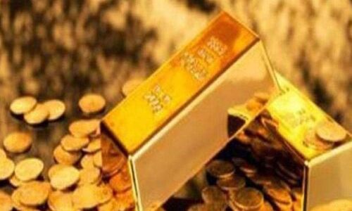 Gold prices fall by Rs 100 on low jewellers demand
