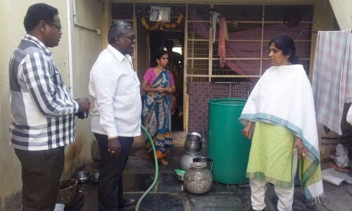 Civic chief K Sakunthala observes functioning of workers at Ongole