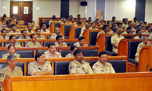 Excise staff in Eluru ordered to stop liquor flow