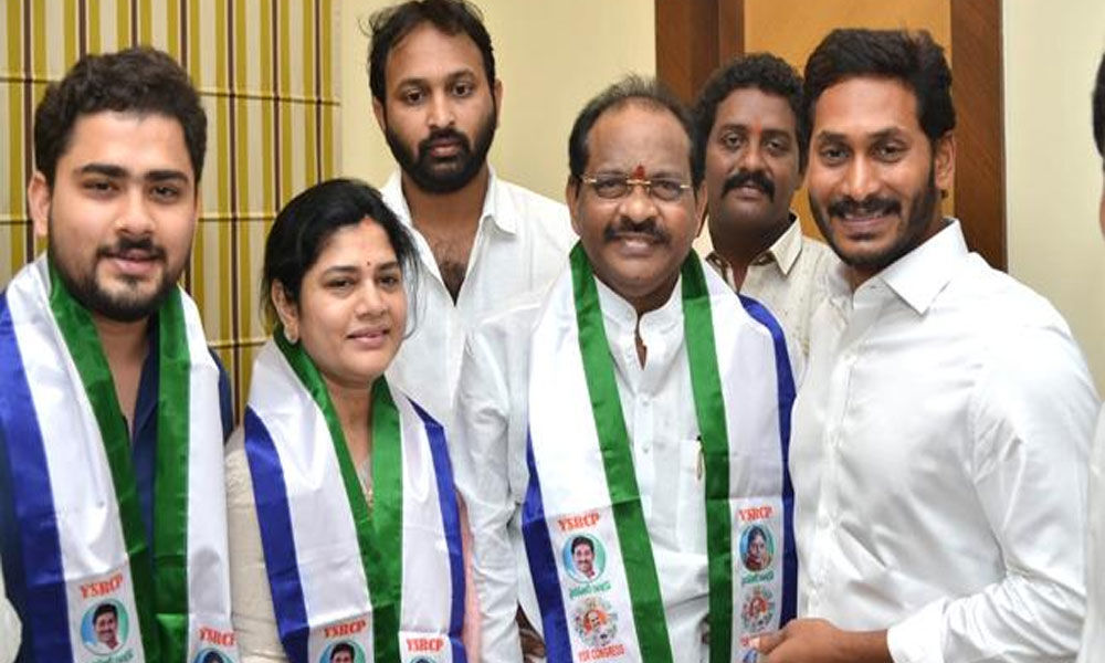 Kakinada MP Thota Narasimham joins YSRCP