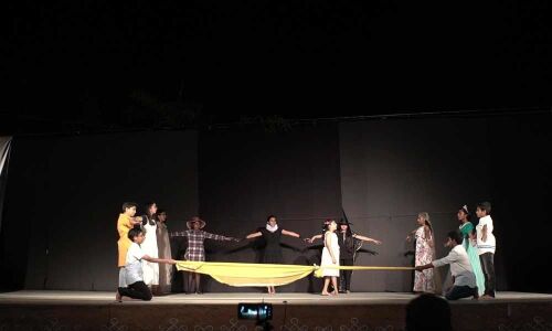 Breaking gender stereotypes with theatre