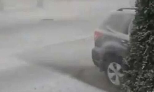 Bomb cyclone brings snow, high winds to US; 1,339 flights cancelled