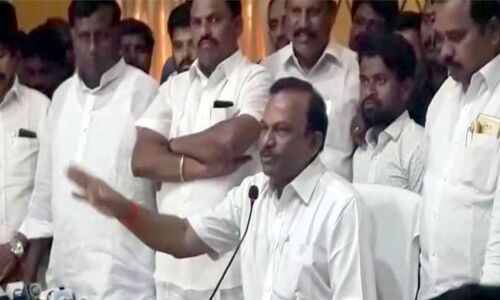 Magunta Srinivasulu resigns to TDP and MLC seat