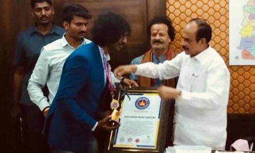 Fastest pianist receives Music Maestro Award