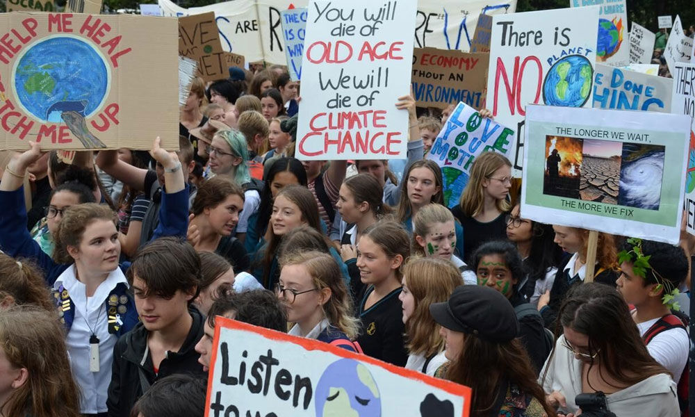 Global students strike targets climate change