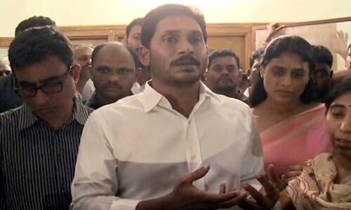 Vivekananda Reddy found murdered, YSRCP demands CBI probe