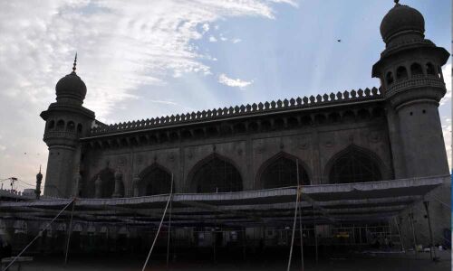 Namazees heave a sigh of relief at Mecca Masjid