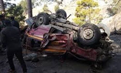 11 killed in Jammu and Kashmir road accident
