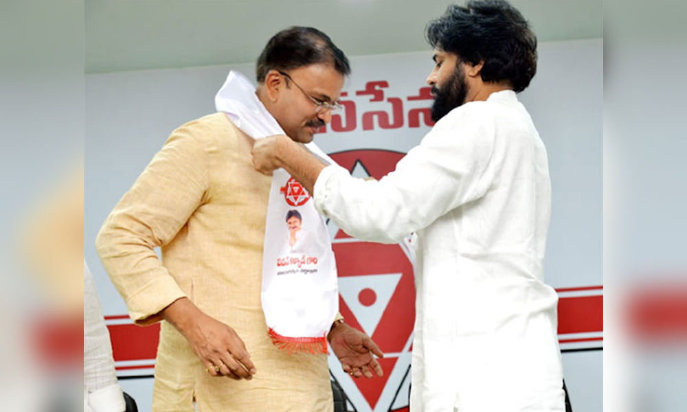 Lakshminarayana joins Janasena, may contest from Rayalaseema for LS polls