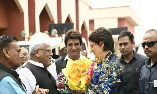 Priyanka Gandhi in Lucknow to meet party workers