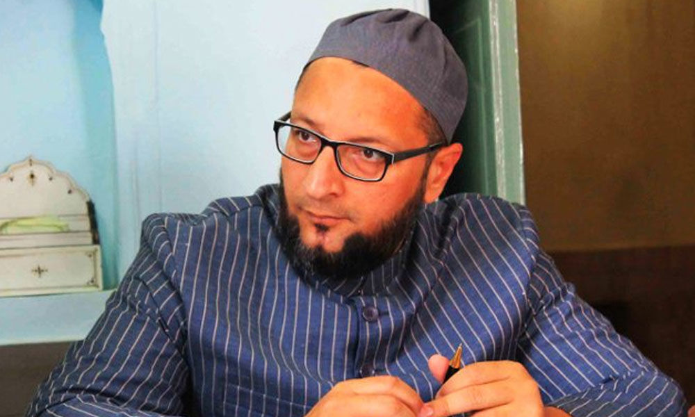 Owaisi and six others file nomination on Day 1