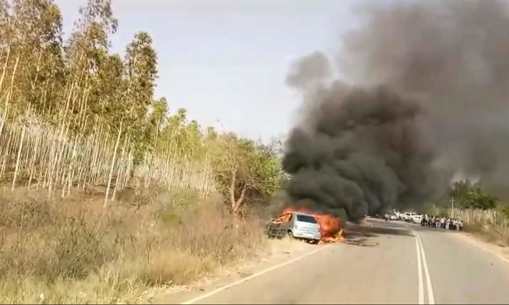 Two cars collide; several injured in Vikarabad