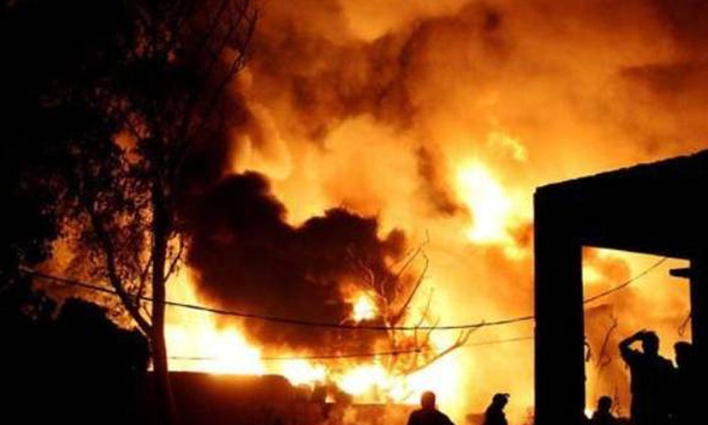 Massive fire mishap in paint factory