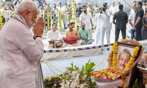 Late Goa Chief Minister Manohar Parrikar cremated with state honours; thousands bid adieu