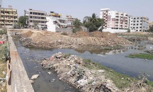 Locals allege nexus between officials, encroachers