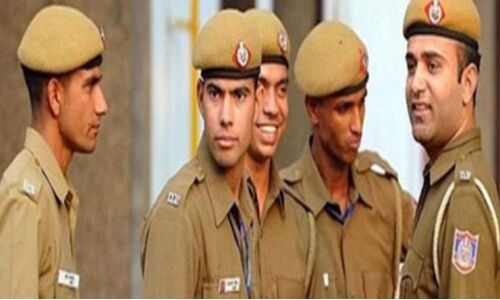 SI and Constable aspirants staged protest infront of DGP Office