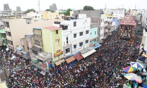 EC extends voting by 2hrs due to Chithirai festival