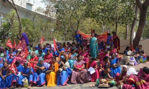 Anganwadi workers stage protest