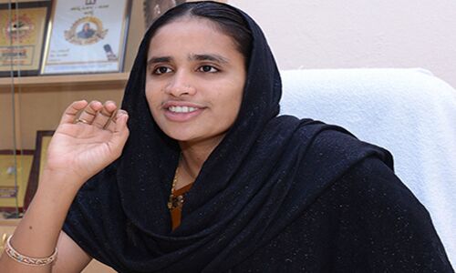 Guntur Zilla Parishad chief joins YSRCP