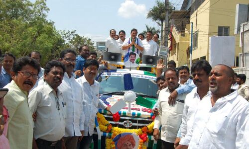 People awaiting Jagan govt: YSRCP