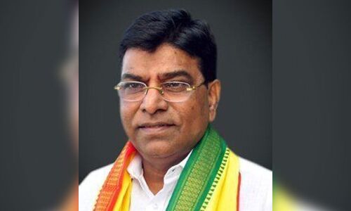 KCR may pick Nama to curb infighting