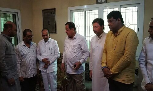 HM visits houses of NZ attack victims