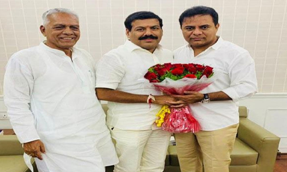 Another Telangana Cong MLA to join ruling TRS