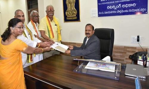 Ashok Gajapathi Raju files papers for Vizianagaram Lok Sabha