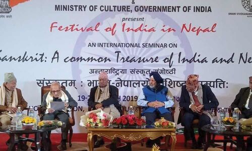 Scholars from India call for Sanskrit study centre