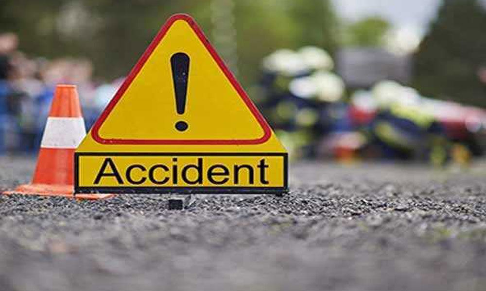 2 killed as motorcycle meets accident