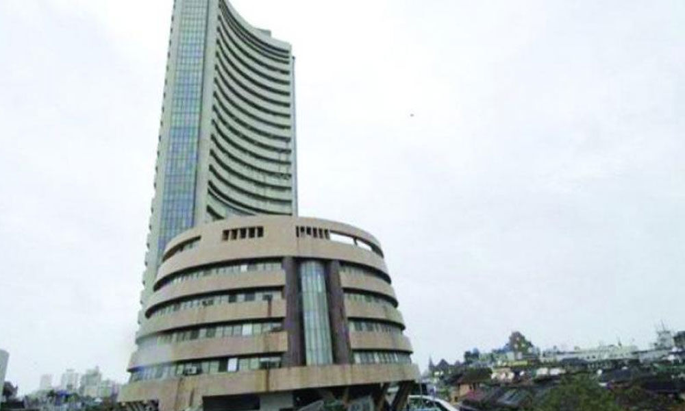 Sensex edges lower as investors pocket gains