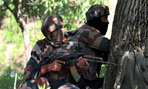 Encounter breaks out in Shopian