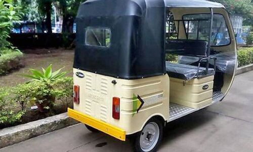 Last mile connectivity: Hyderabad metro invites firms to operate e-autos