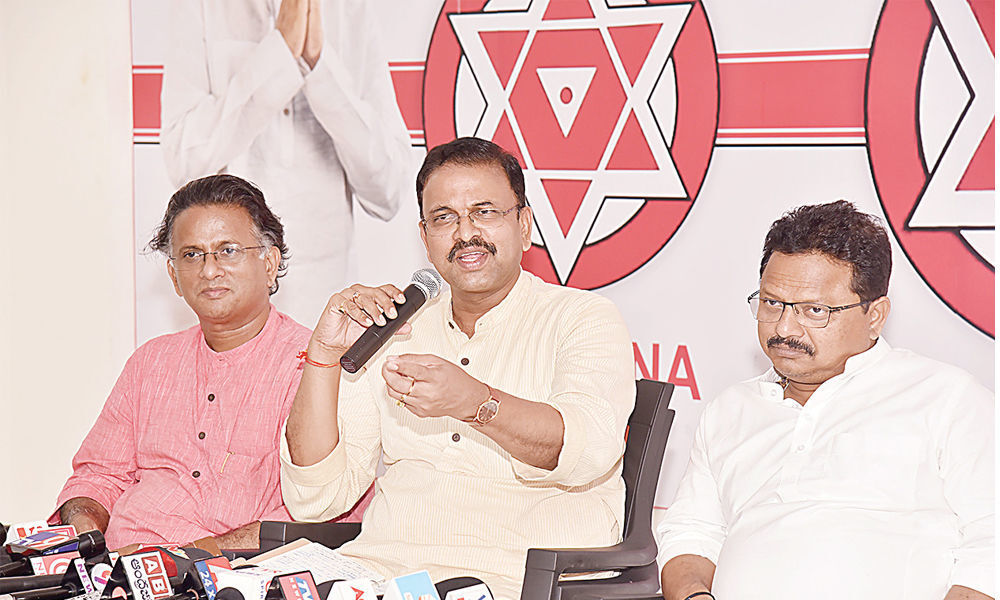 JSP has a clear agenda, claims VVL in Visakhapatnam