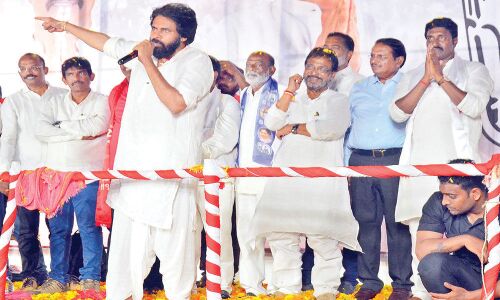 Pawan continues tirade against TRS, YSRCP