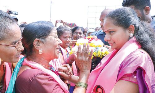 Congress, BJP unleashing false propaganda: Kavitha