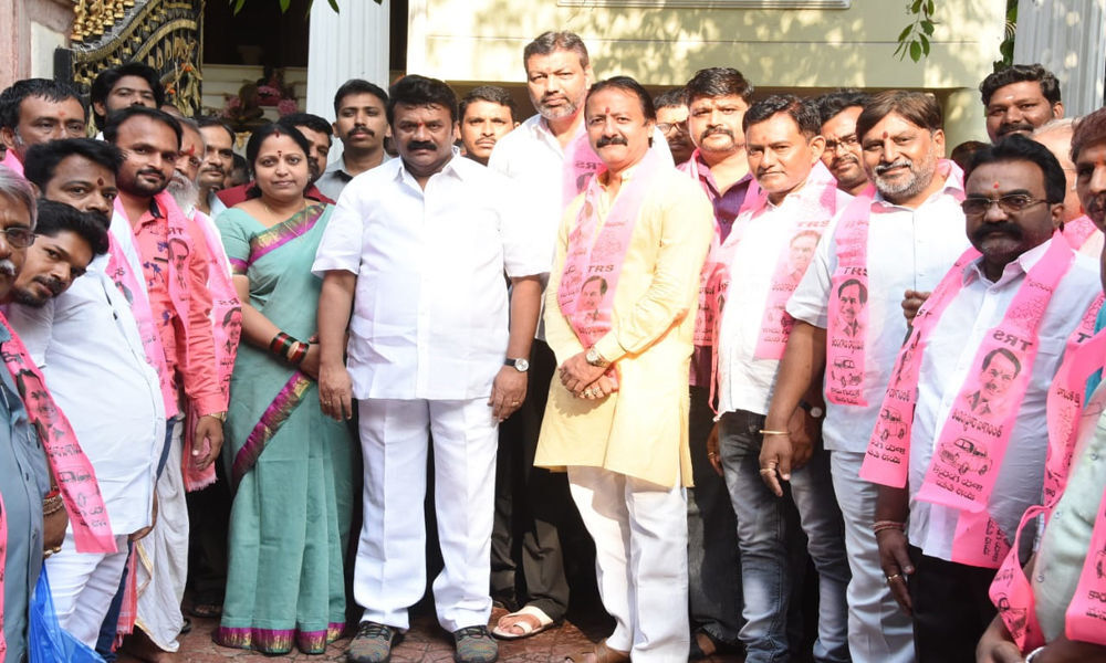 Many BJP activists switch over to TRS