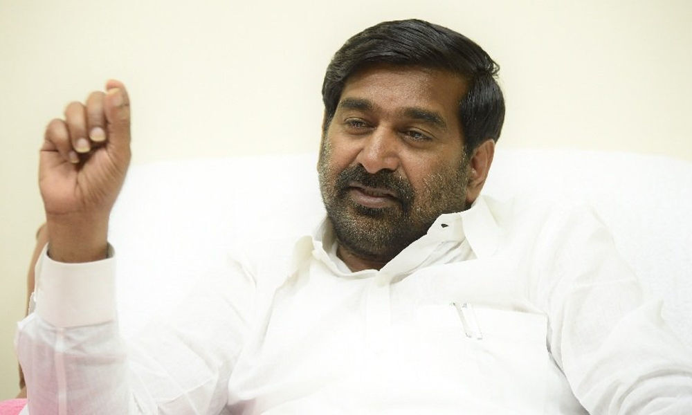 Jagadish terms Congress leaders invalid currency coins