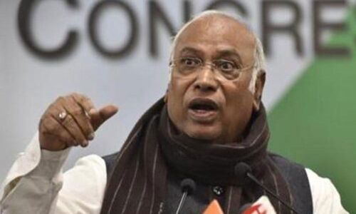 2019 LS polls: Congress fields Kharge from Gulbarga, Harish Rawat from Nainital
