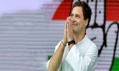 Rahul to decide on contesting from Wayanad: Oommen Chandy