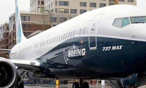 American Airlines pilots will test 737 MAX software fix in Boeing simulator