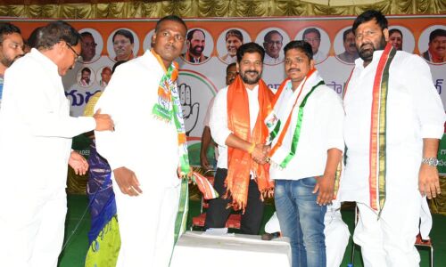 TDP leader joins Congress