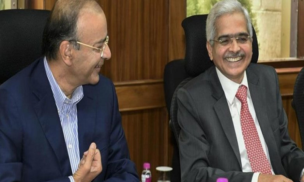 RBI governor meets Arun Jaitley ahead of Monetary policy review